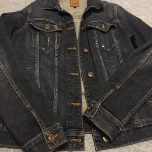 Stylish blue jean jacket